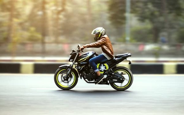 Quelles sont les astuces pour améliorer l'aérodynamisme de sa moto ?