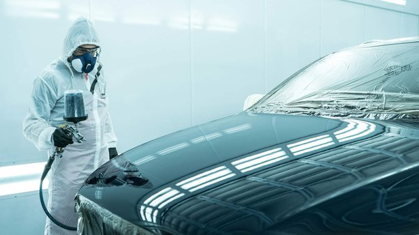 Choisir une peinture pour voiture : les différents types proposés sur le marché